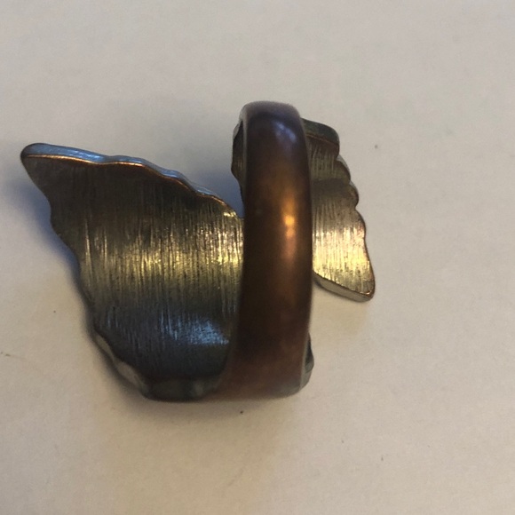 Double Leaf Ring - Picture 6 of 8